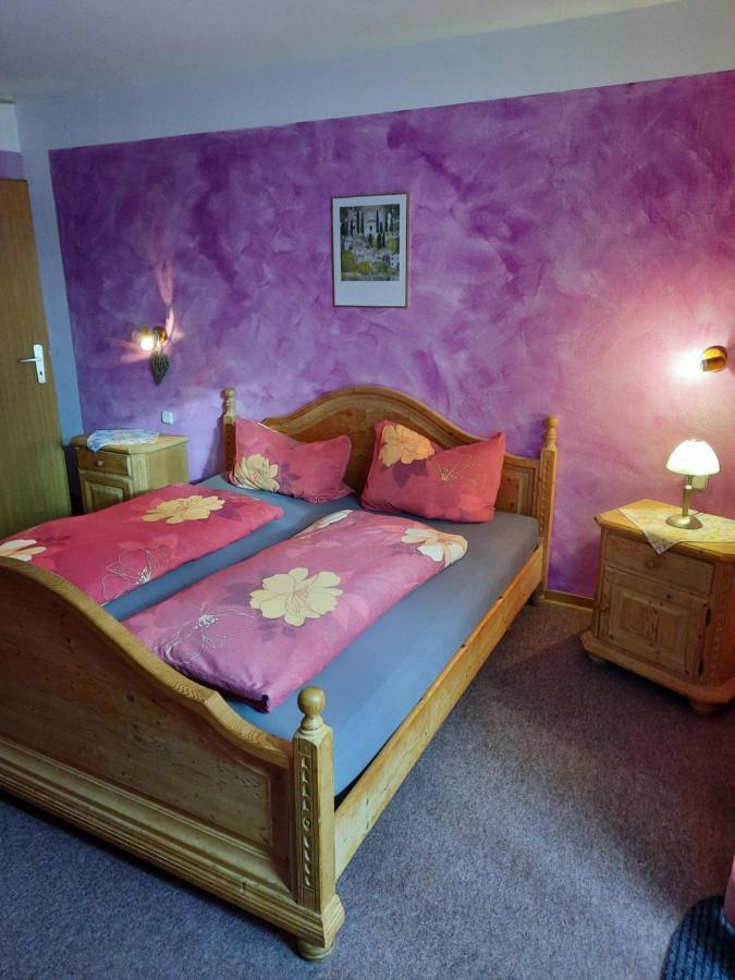 Landgasthof Rotlipp Gaestezimmer Ортенберг Екстер'єр фото